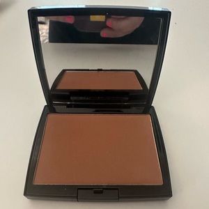 Anastasia Beverly Hills - Powder Bronzer - Tawny - Never Used